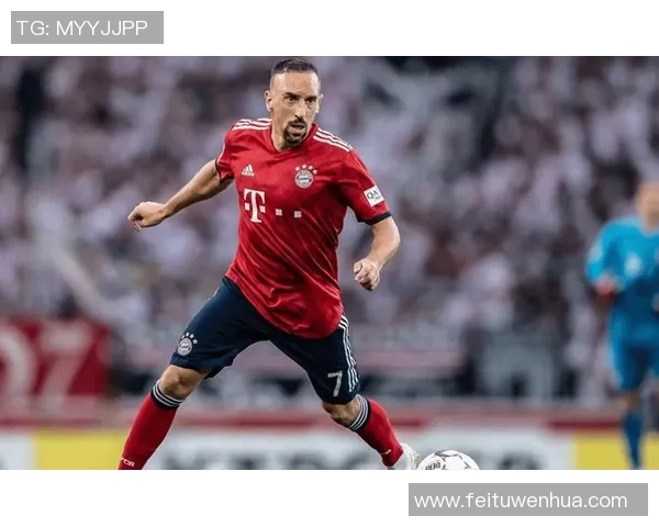 足球球星一年收入高达数亿，超高额合同引热议